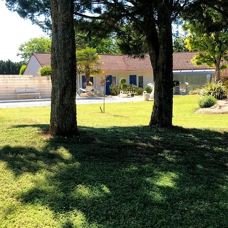 Lagalerne Pensionat Neuville-du-Poitou